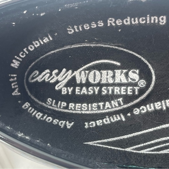 EASY WORKS LYNDEE BLUE PAISLEY WORK NURSING SHOE SIZE 8 - Picture 5 of 10